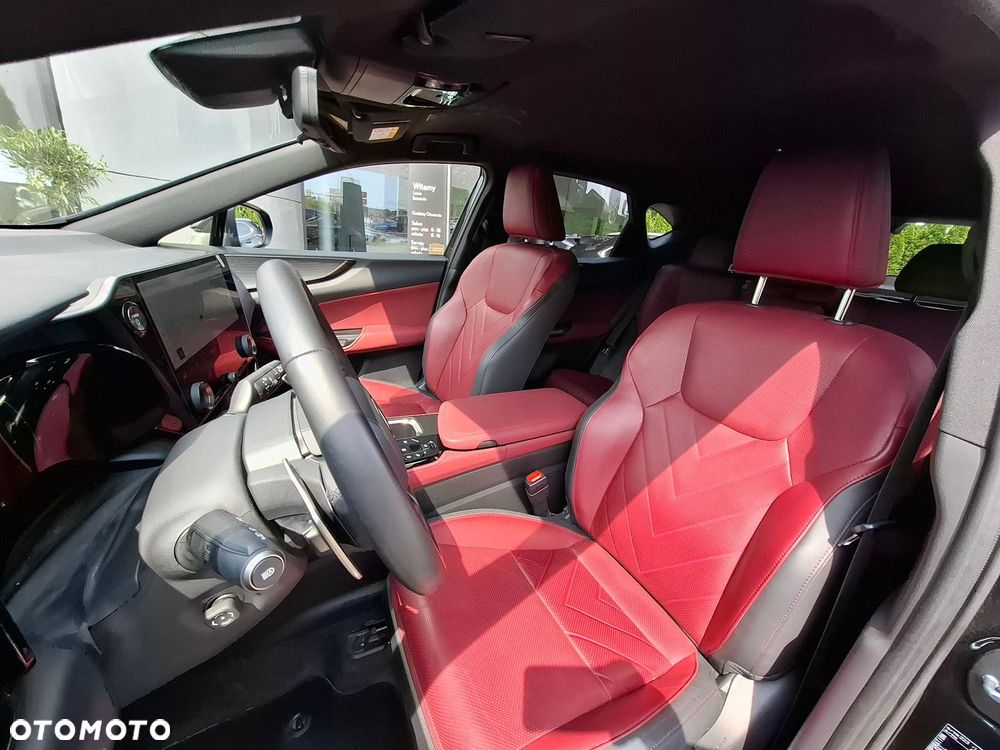 Lexus NX 350h Omotenashi AWD - 12