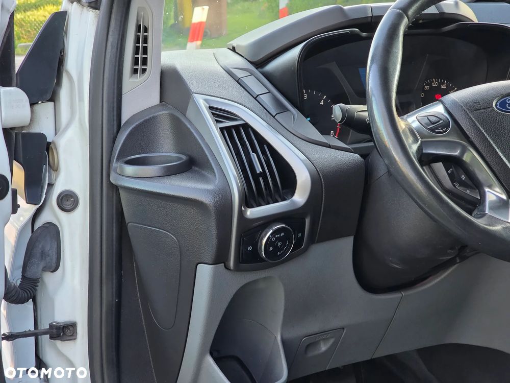 Ford Transit Custom - 18