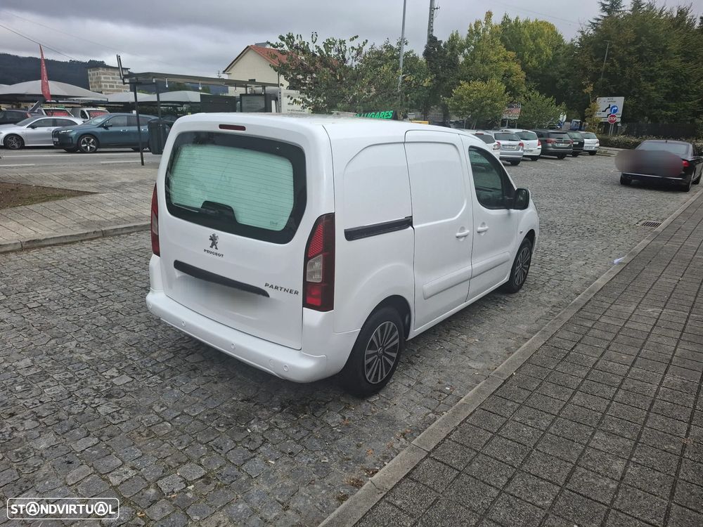 Peugeot PARTNER 1.6HDI 3LUG ISOTÉRMICO PEIXARIA/PADARIA ETC - 2