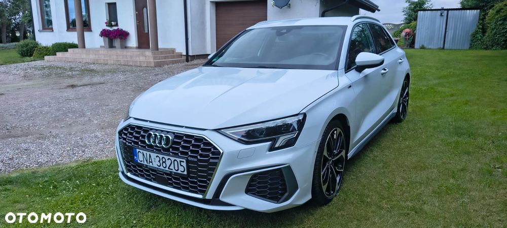 Audi A3 Sportback 40 TDI quattro S tronic S line - 3