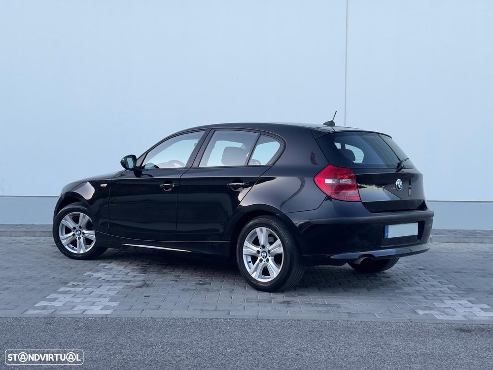 BMW 118 d Line Urban - 12