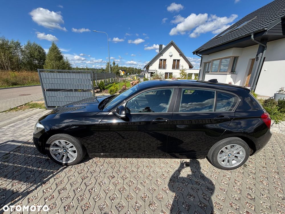 BMW Seria 1 116i - 4