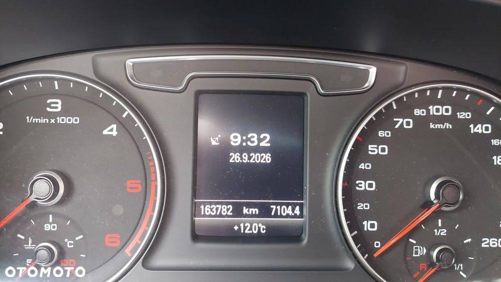 Audi Q3 2.0 TDI Quattro S tronic - 18