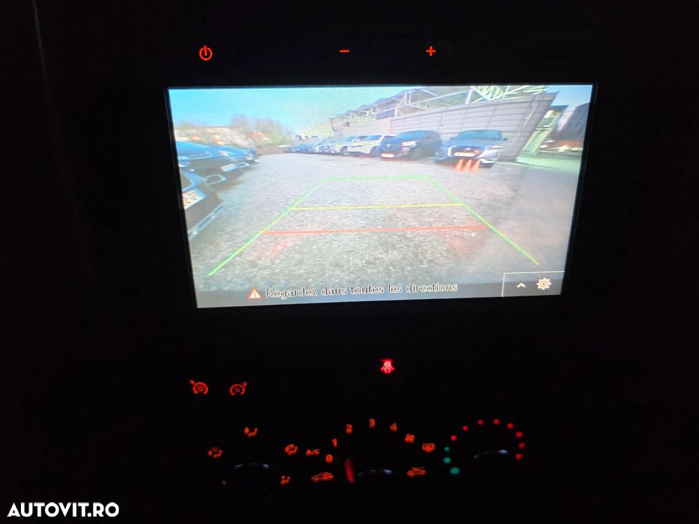 Dacia Duster dCi 110 FAP 4x2 Prestige - 26