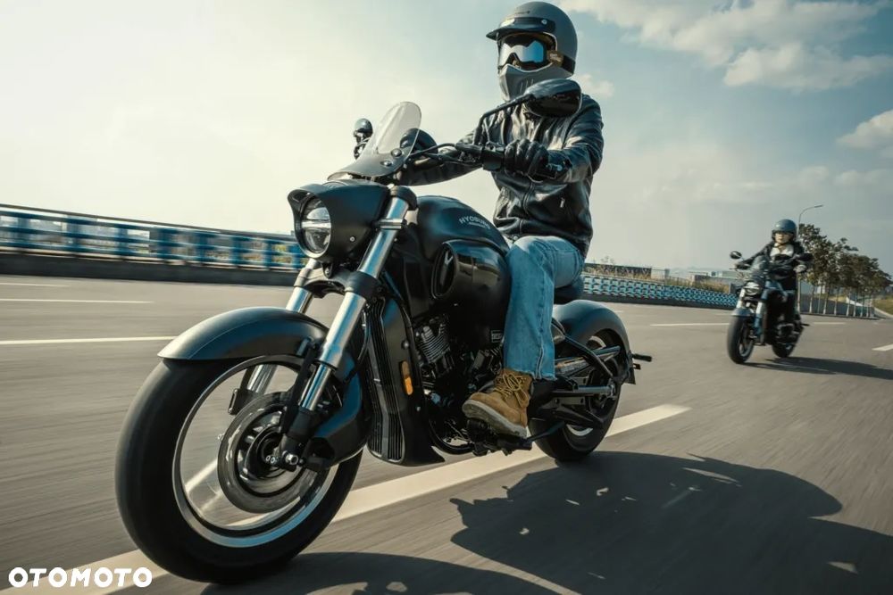 Hyosung GV - 15