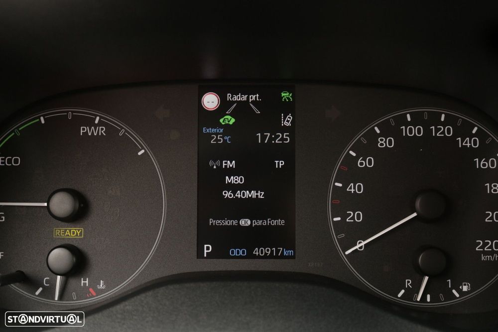 Toyota Yaris 1.5 HDF Comfort - 35