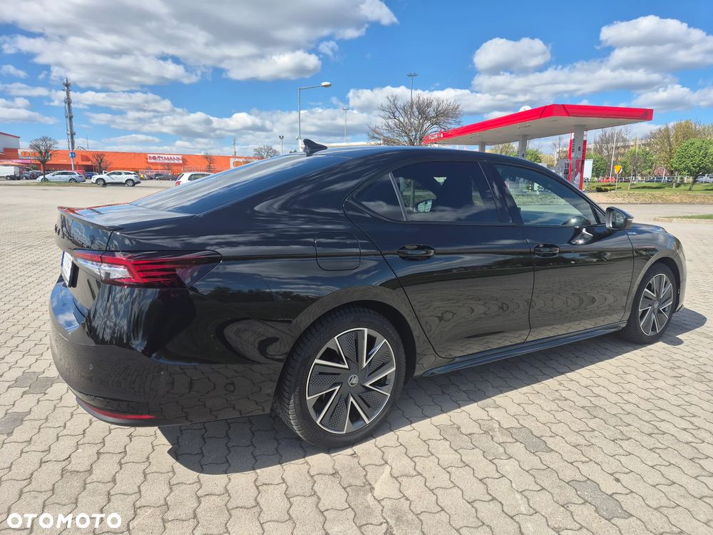 Skoda Superb 2.0 TSI Sportline DSG - 4