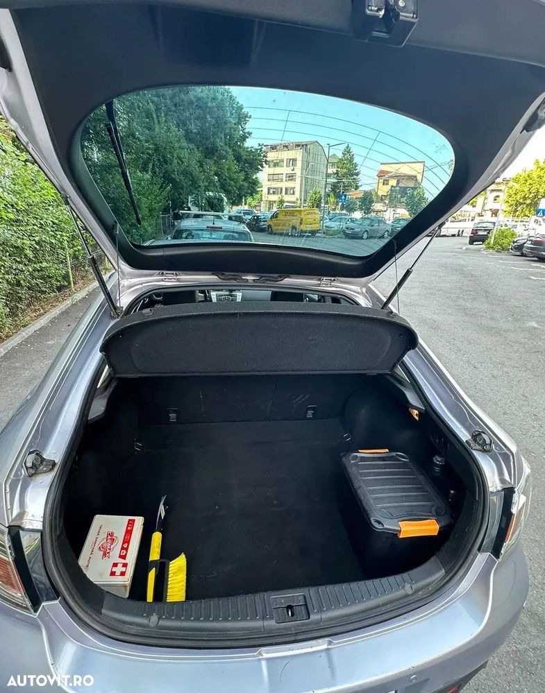 Mazda 6 - 12