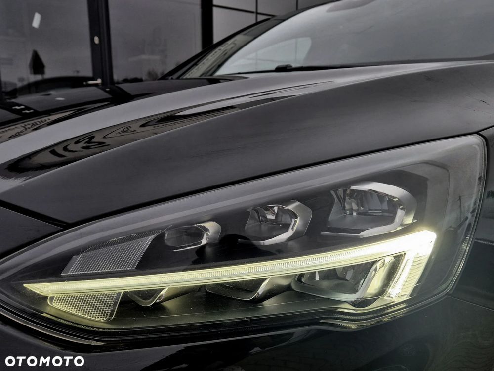 Ford Focus 1.5 EcoBoost ST-Line - 11