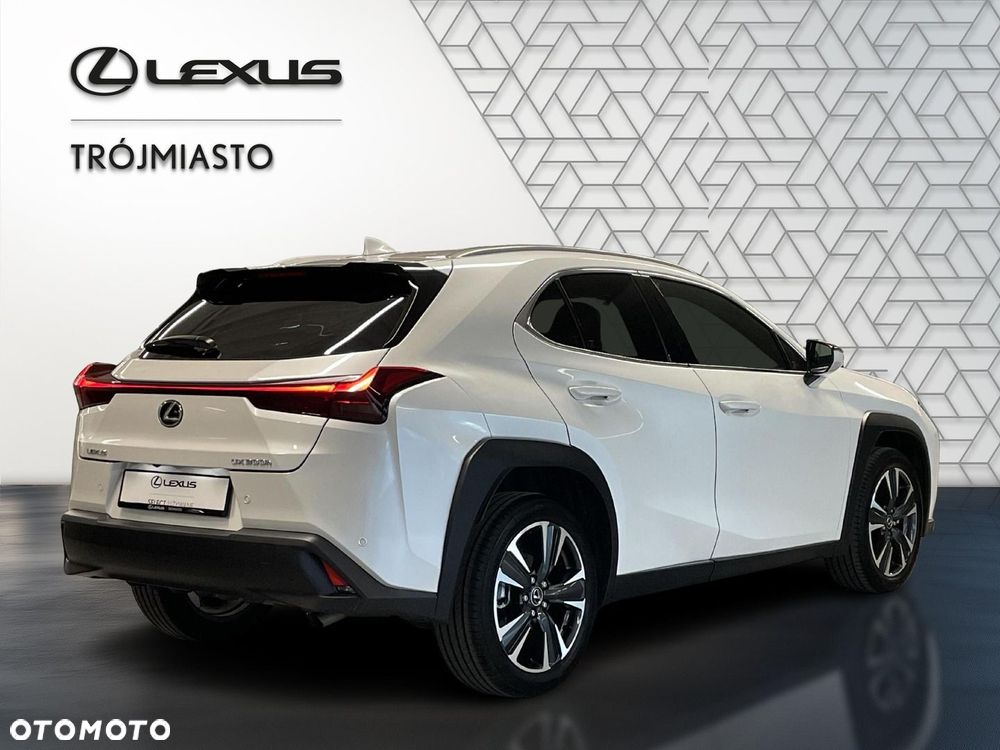 Lexus UX 300h Business - 5