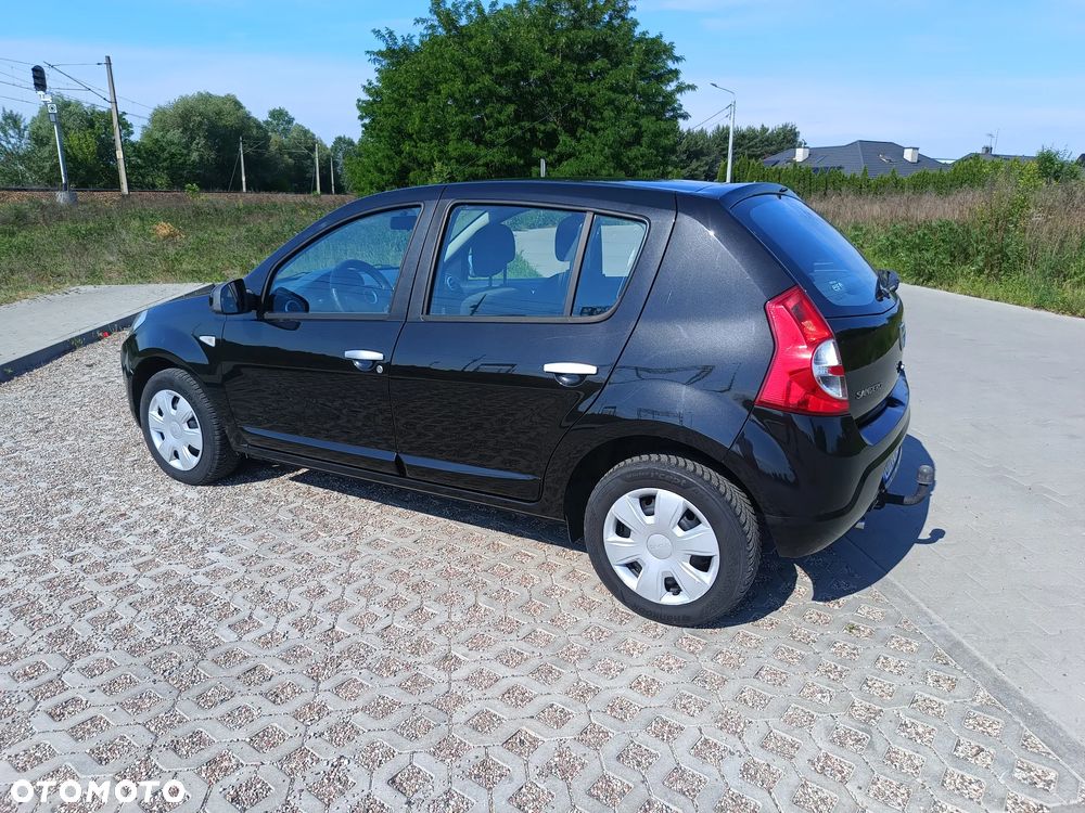 Dacia Sandero 1.6 Laureate - 4