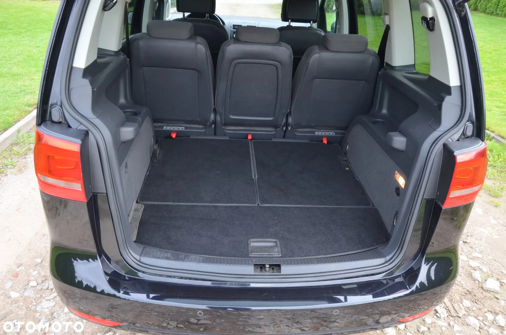 Volkswagen Touran 1.4 TSI MATCH - 17