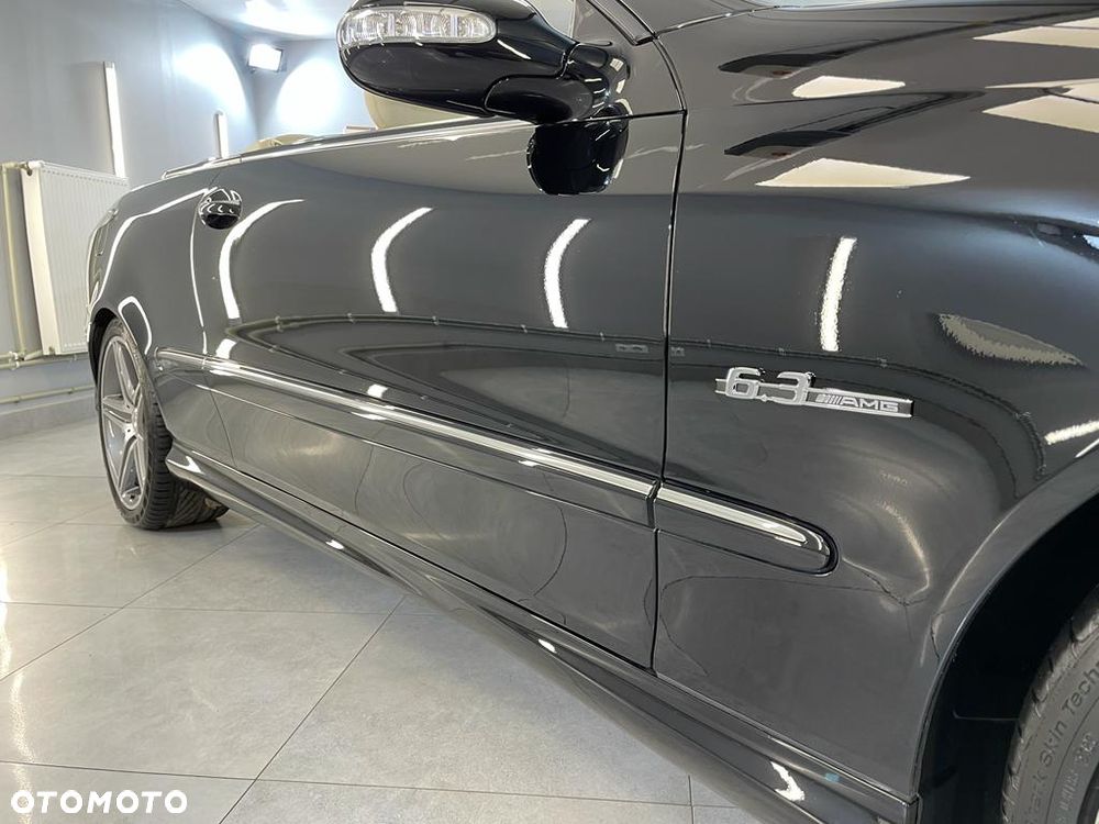 Mercedes-Benz CLK - 12