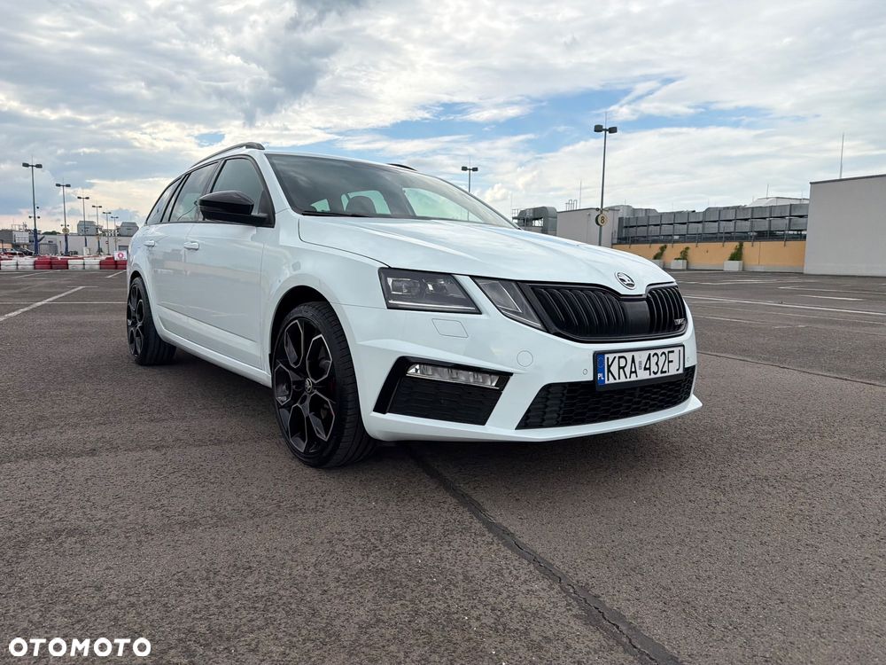 Skoda Octavia 2.0 TSI RS - 14