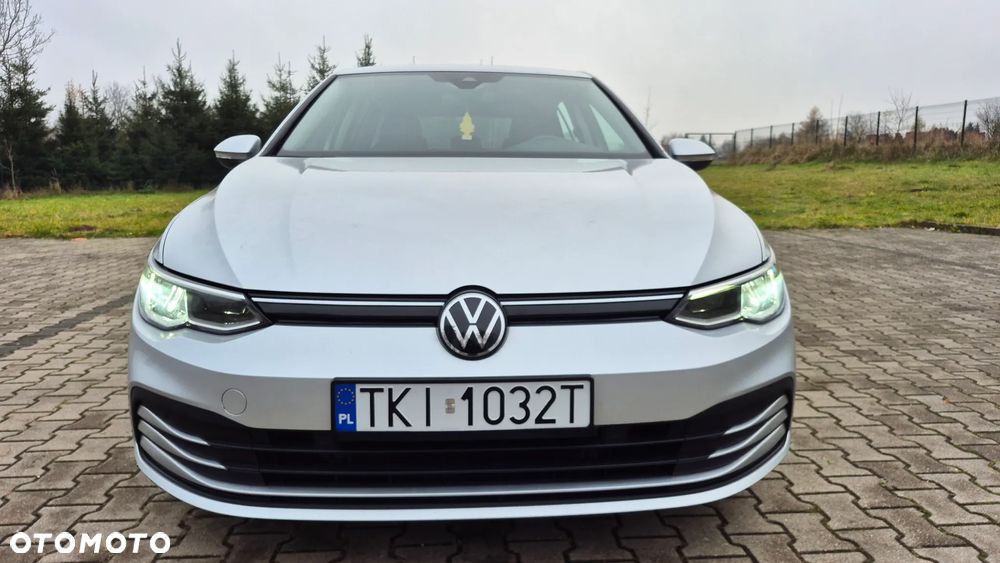 Volkswagen Golf VIII 1.5 eTSI EVO Life DSG - 8