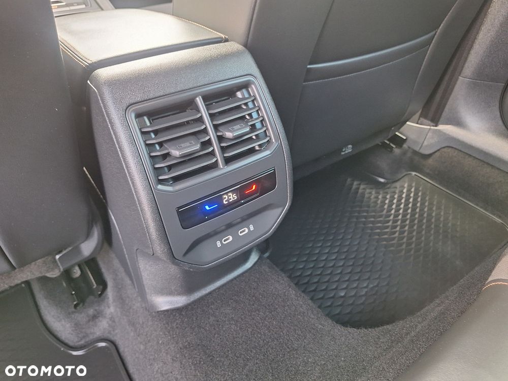 Cupra Formentor - 15