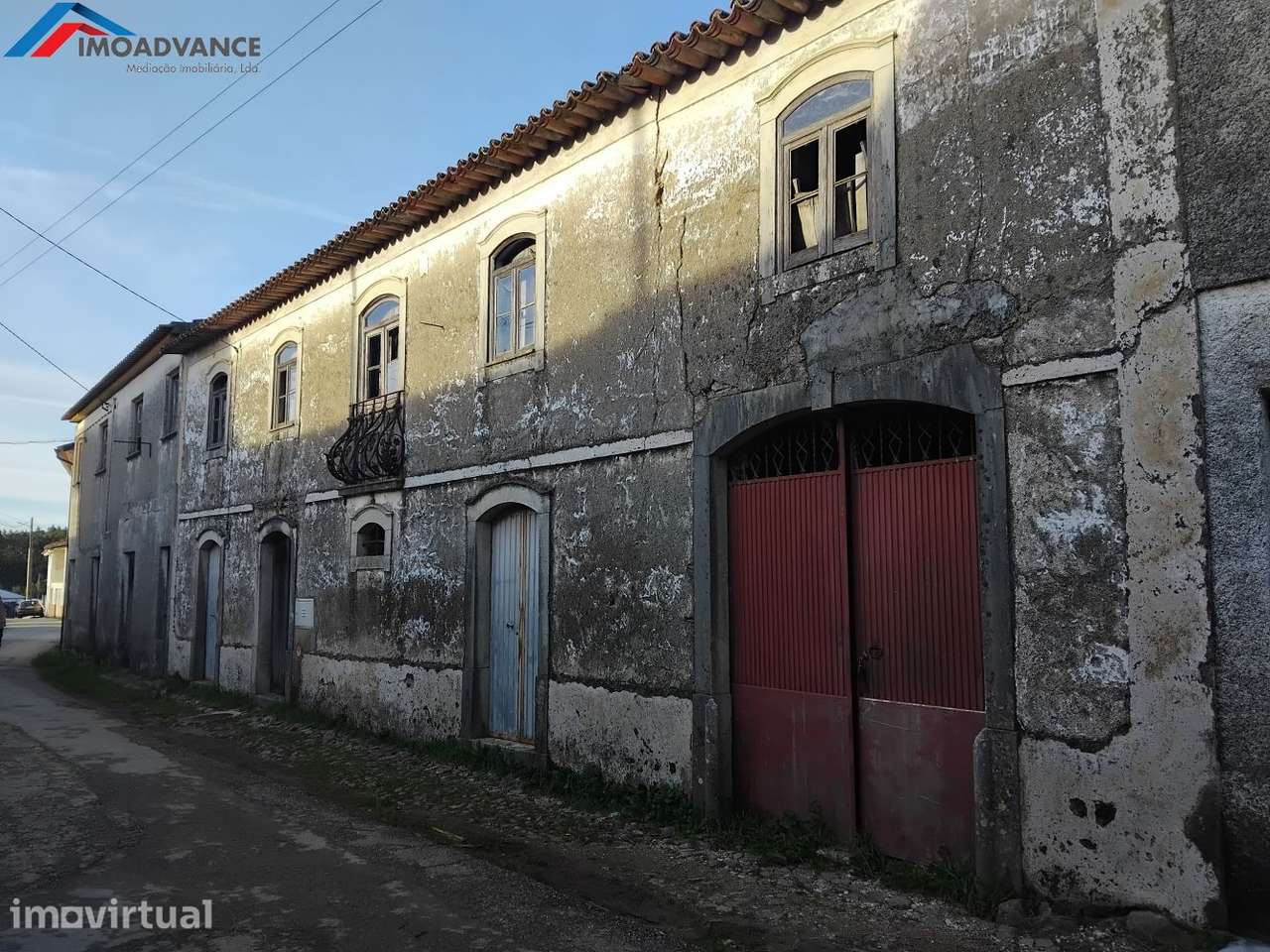 Casa centenária situada numa aldeia no concelho de Penacova, Coimbra - Grande imagem: 4/41
