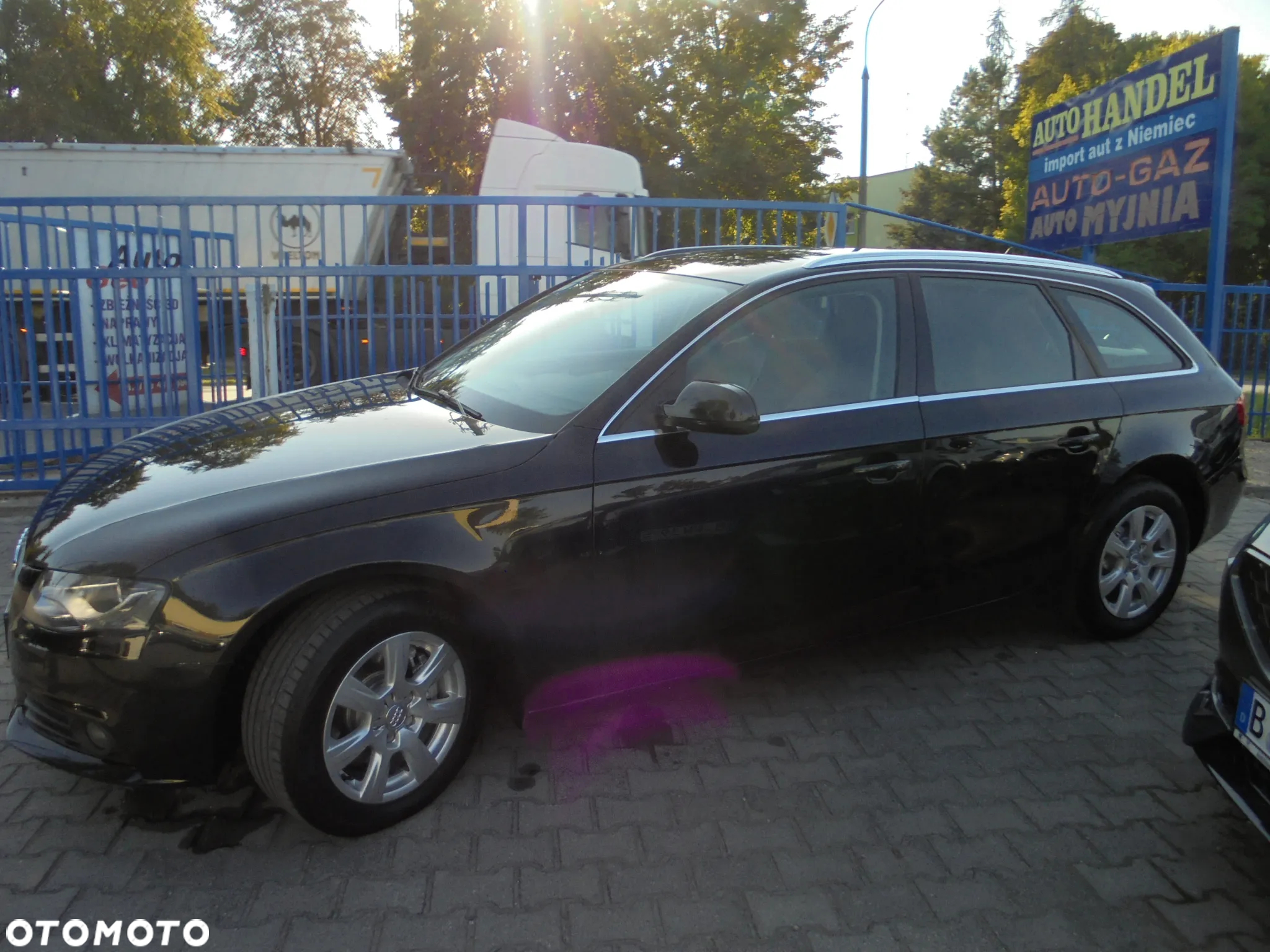 Audi A4 2.0 TDI Multitronic - 31