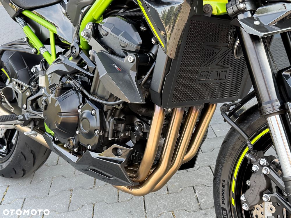Kawasaki Z 900 - 17