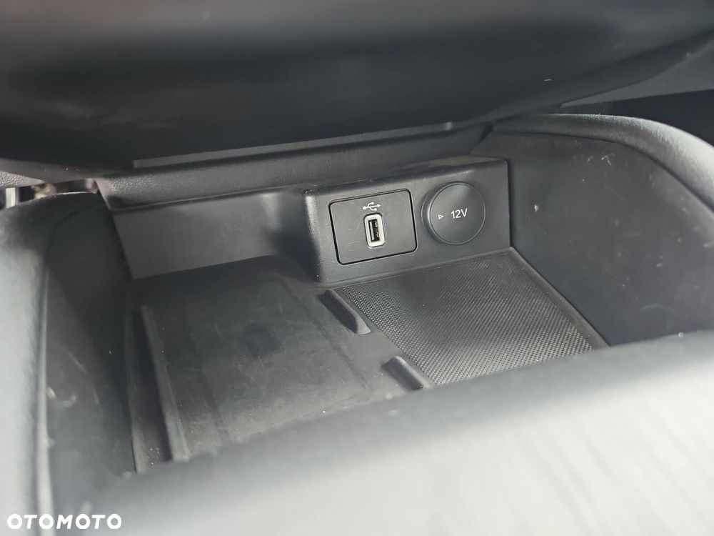 Ford Focus - 29
