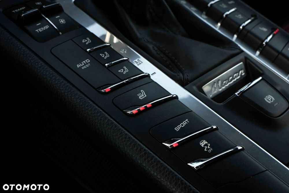 Porsche Macan - 20