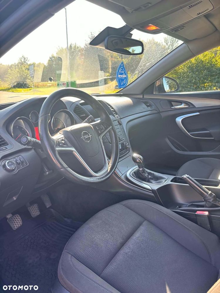 Opel Insignia - 9