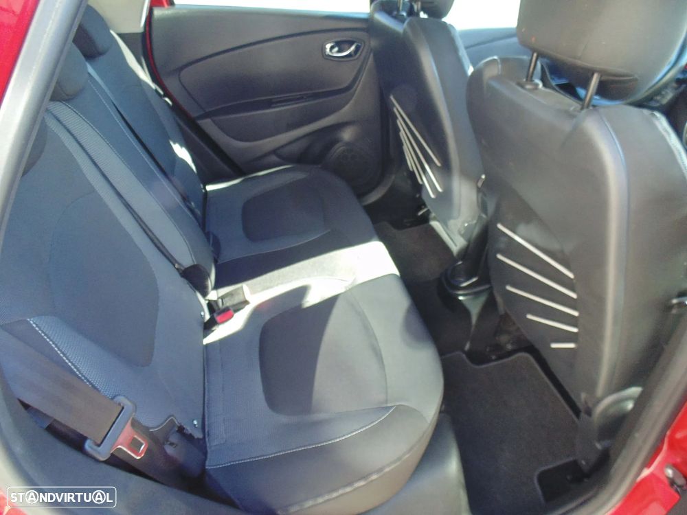 Renault Captur 1.5 dCi Exclusive - 17
