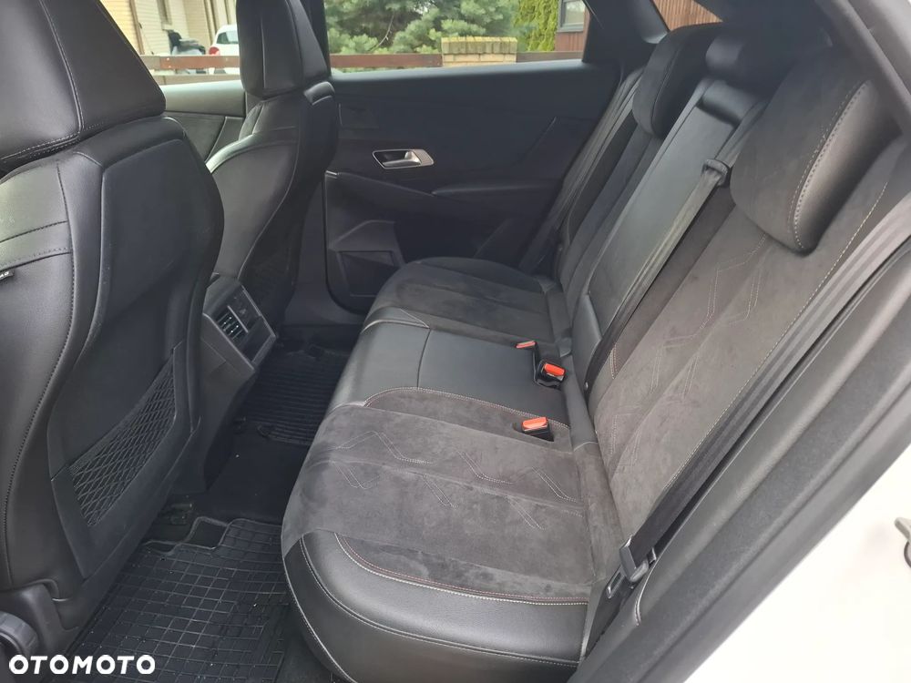 DS Automobiles DS 7 Crossback 2.0 BlueHDi Performance Line + - 9