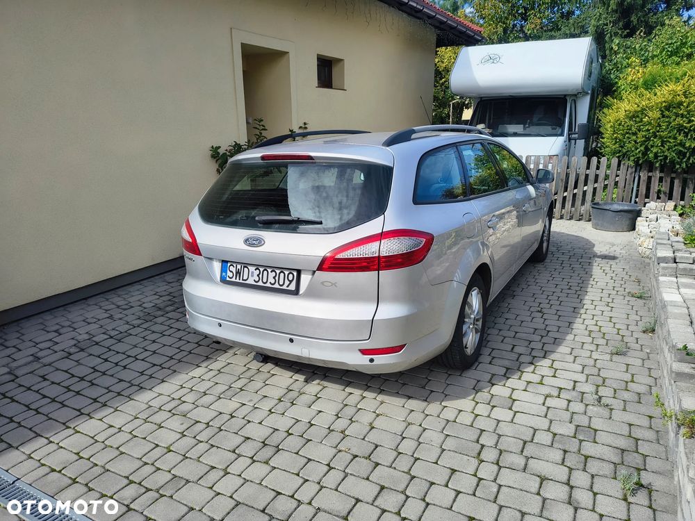 Ford Mondeo - 4