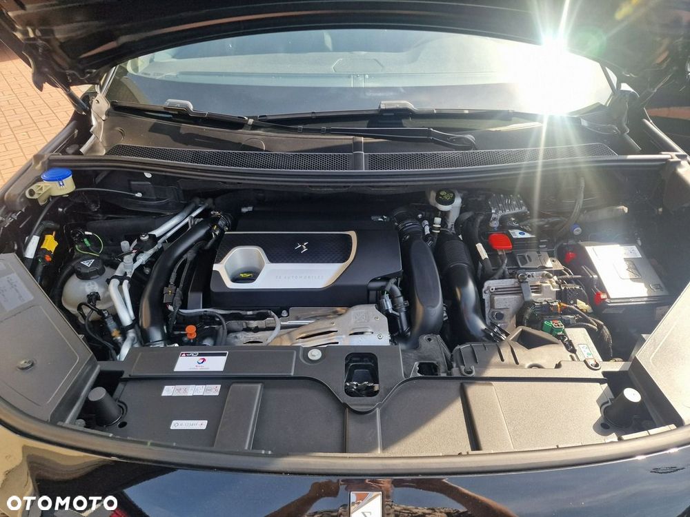 DS Automobiles DS 7 Crossback 1.6 E-Tense Performance Line + - 30