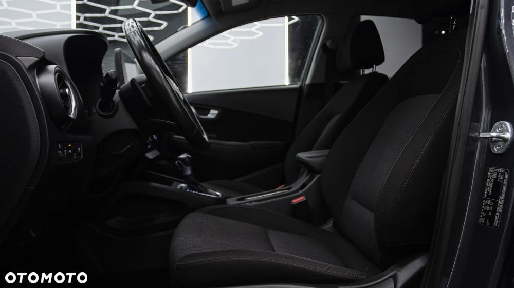 Hyundai Kona - 14