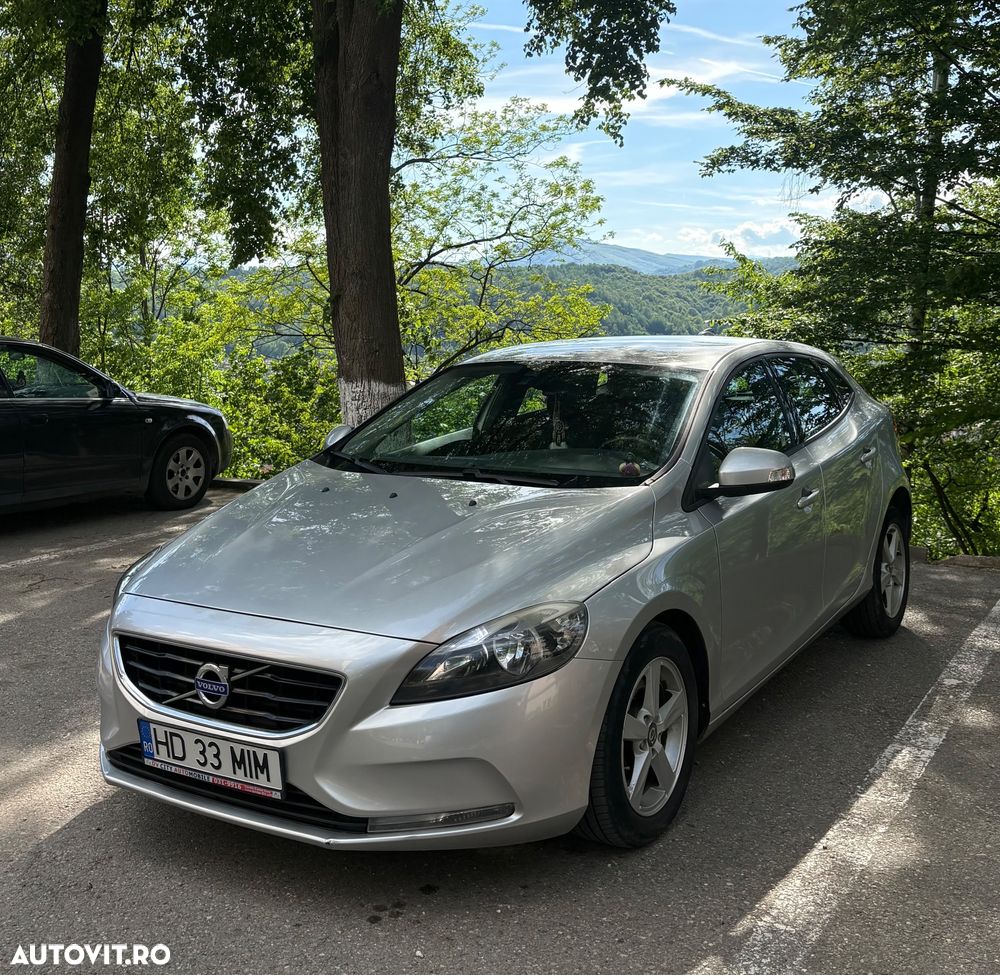 Volvo V40 D2 Aut. Kinetic - 2