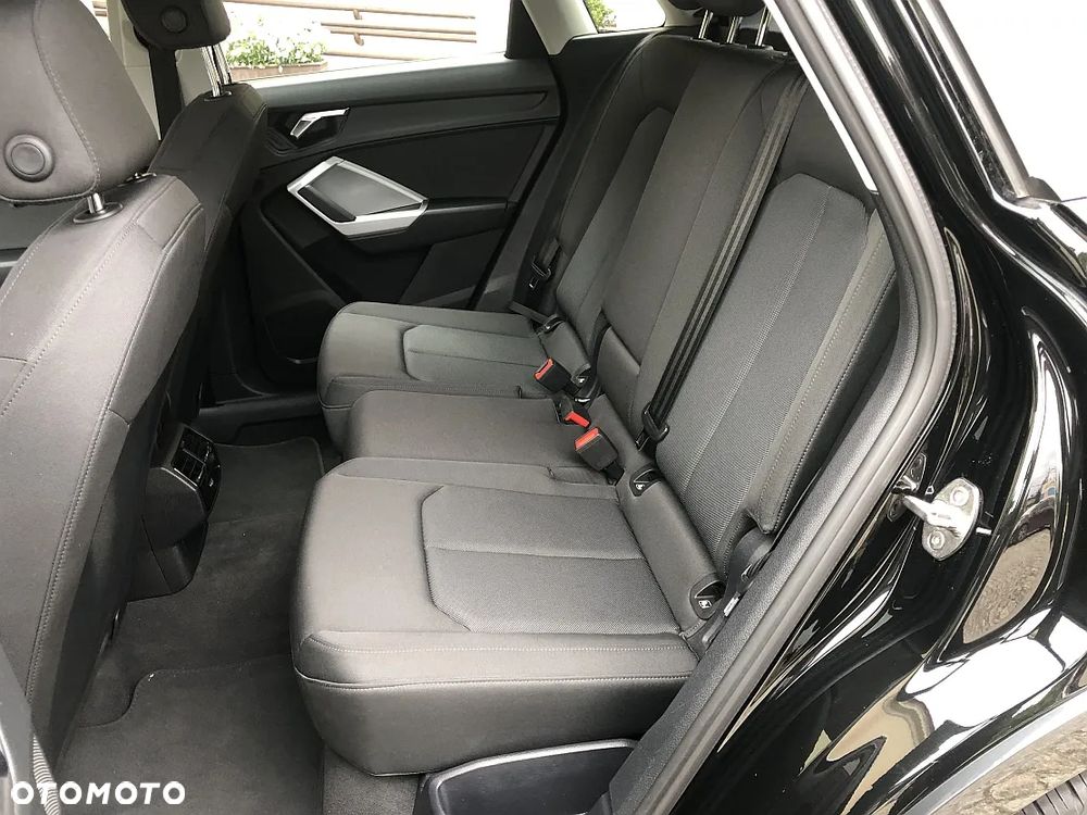 Audi Q3 - 12