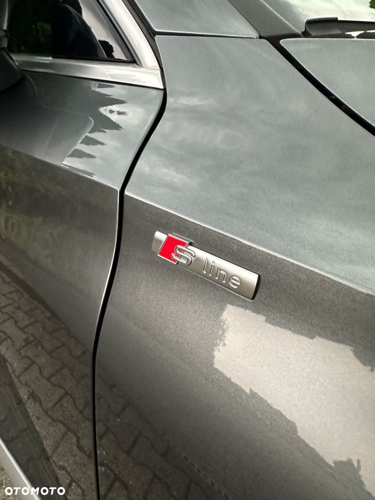 Audi A3 Limousine 35 TFSI S tronic S line - 5