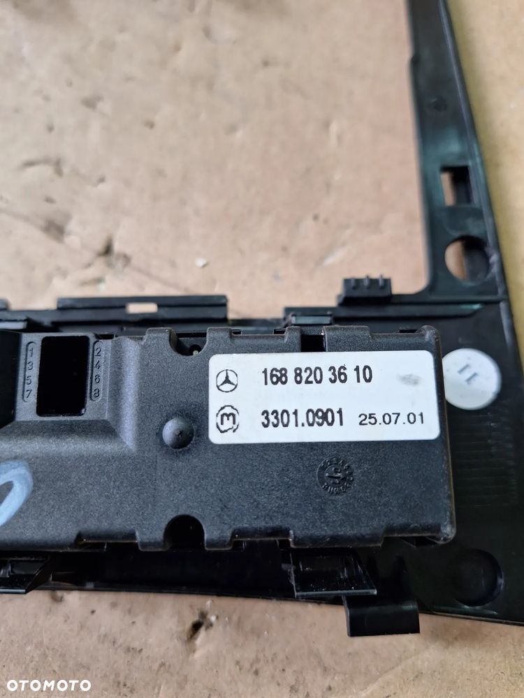 Panel przełączników ramka Mercedes A170 1688203610 - 5