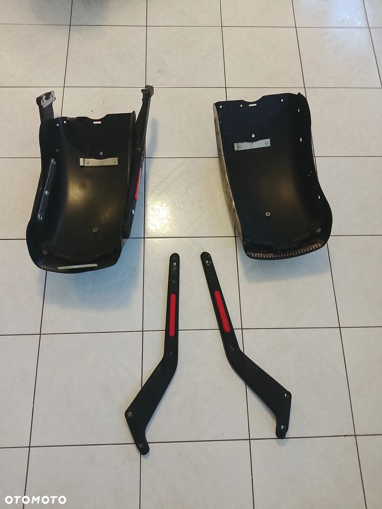 Harley Davidson błotnik tył Szable Custom Softail Breakout FXSB FXBR FXBRS 59500429 59500430 - 1