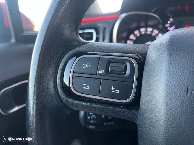 Citroën C3 1.2 PureTech Shine EAT6 - 9