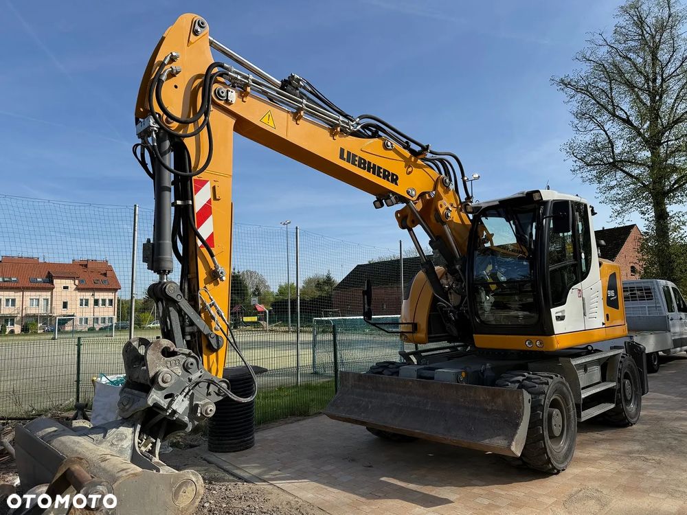Liebherr 916 Compact - 2