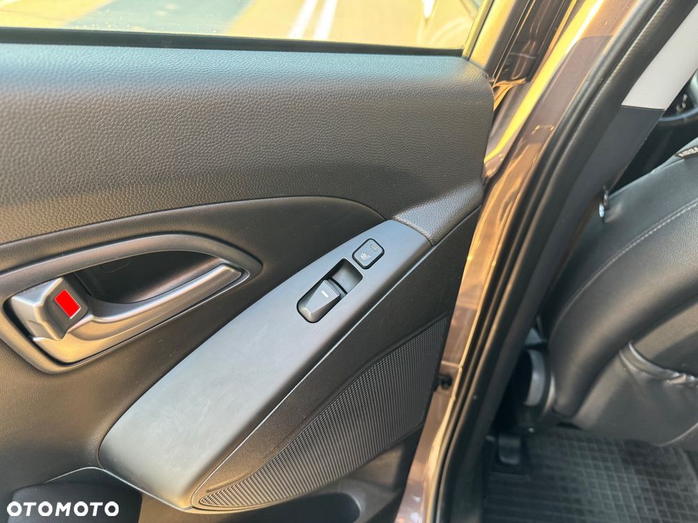 Hyundai ix35 1.6 GDI Comfort 2WD - 24