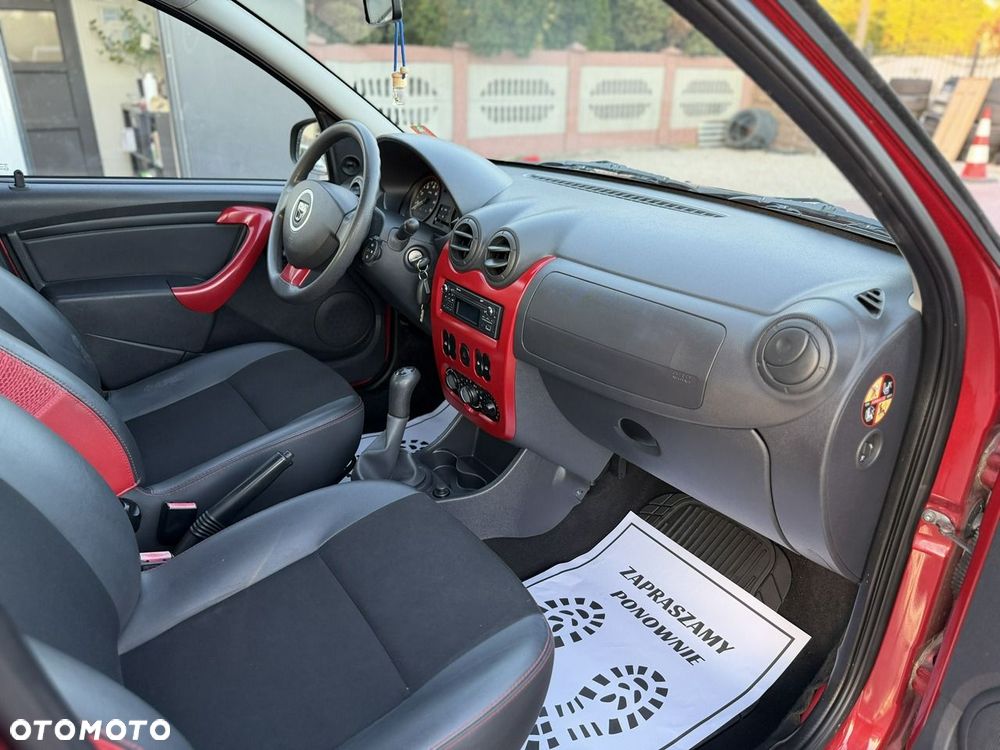 Dacia Sandero Stepway 1.6 - 18