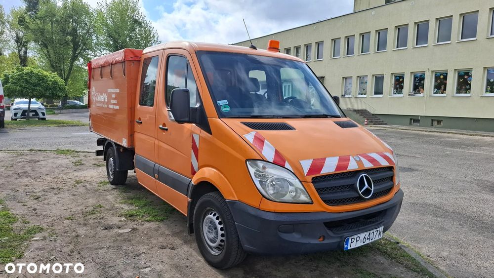 Mercedes-Benz Sprinter - 1