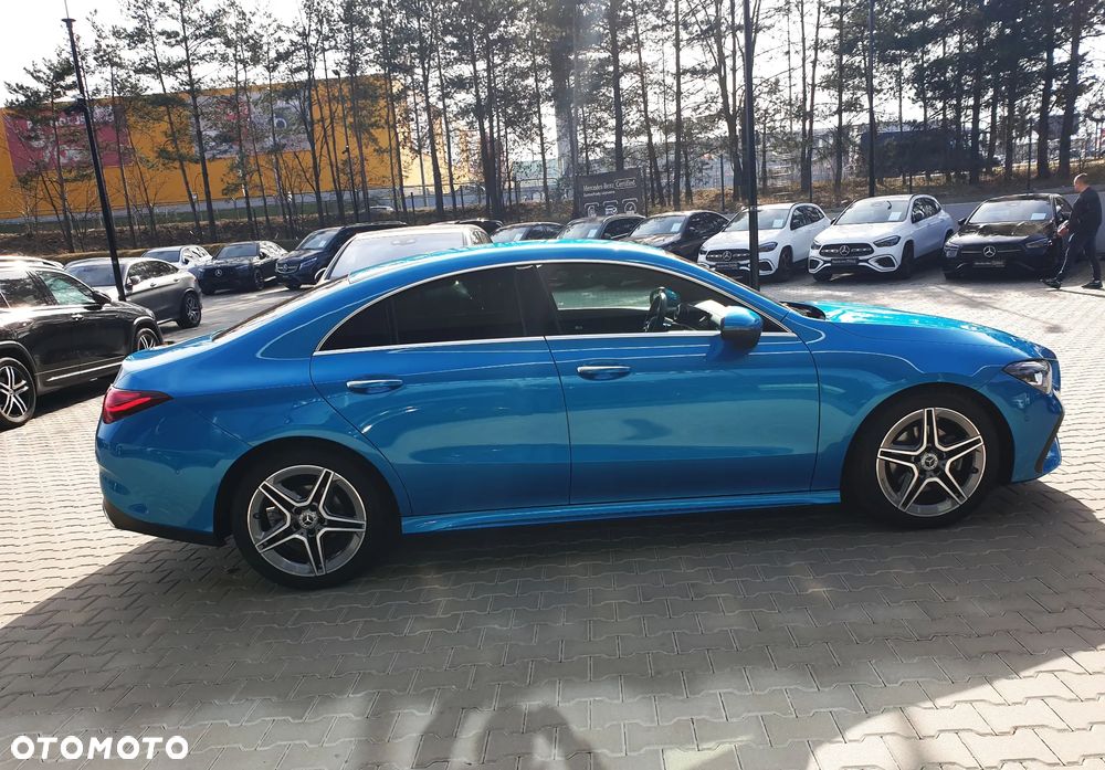 Mercedes-Benz CLA 180 AMG Line 7G-DCT - 8