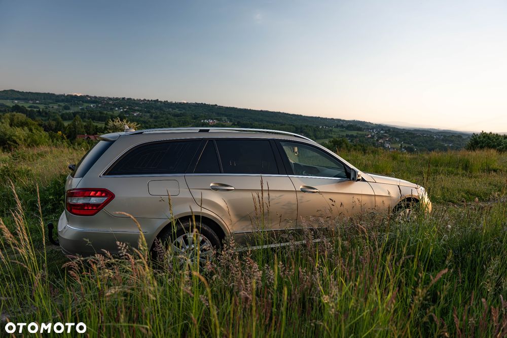 Mercedes-Benz Klasa E 220 CDI Elegance - 5