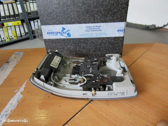 Luz De Teto Plafonier 8E0951177 AUDI A4 2003 - 3
