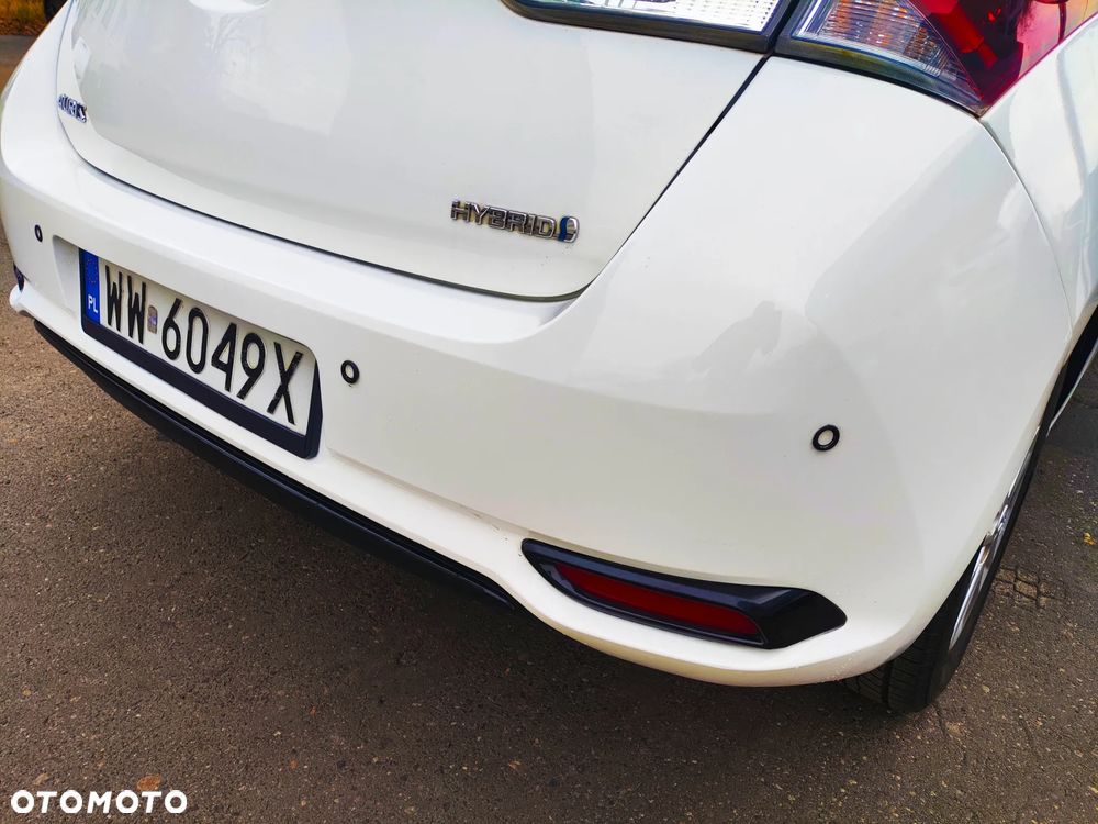 Toyota Auris Hybrid 135 Premium - 12