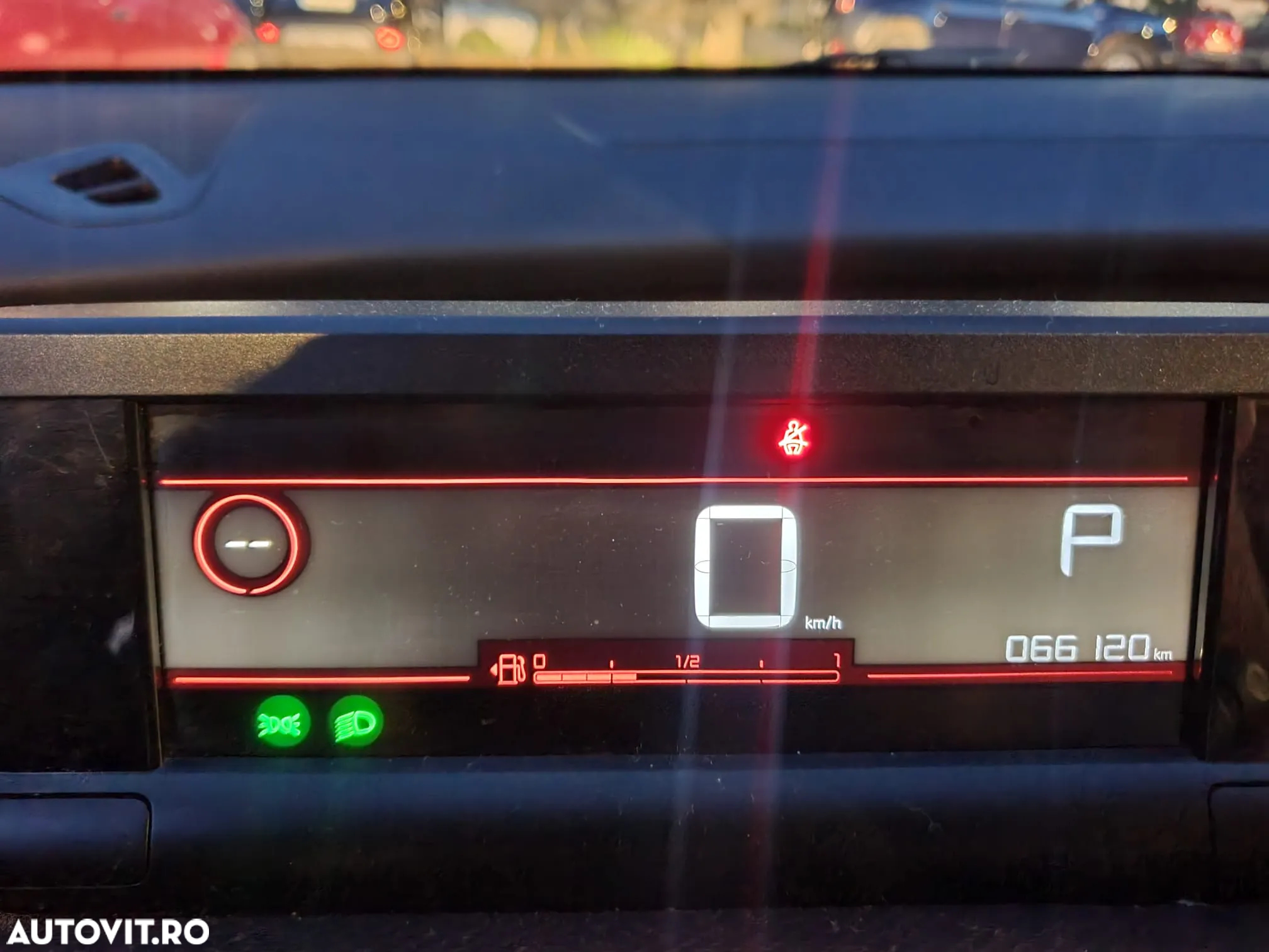 Citroën C4 Cactus Pure Tech 110 Stop&Start EAT6 Selection - 23