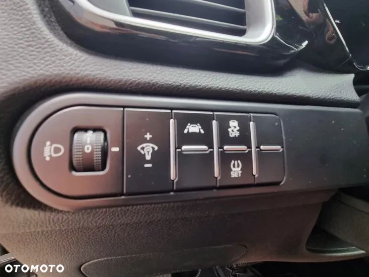 Kia Ceed 1.6 CRDi SCR L Business Line DCT - 14