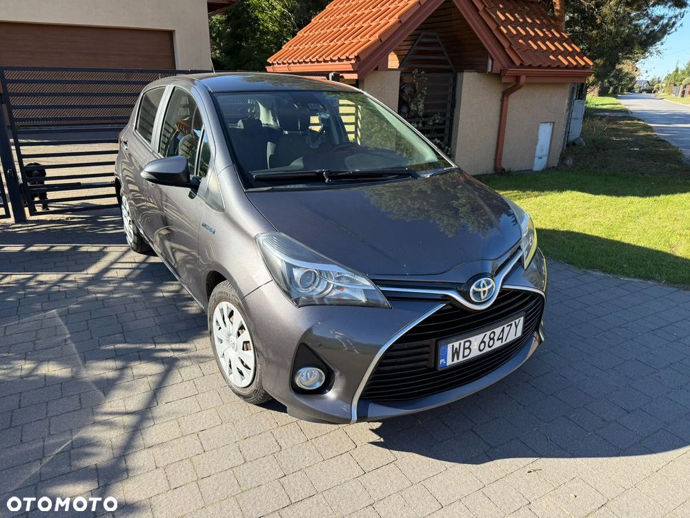 Toyota Yaris Hybrid 100 Premium EU6 - 2