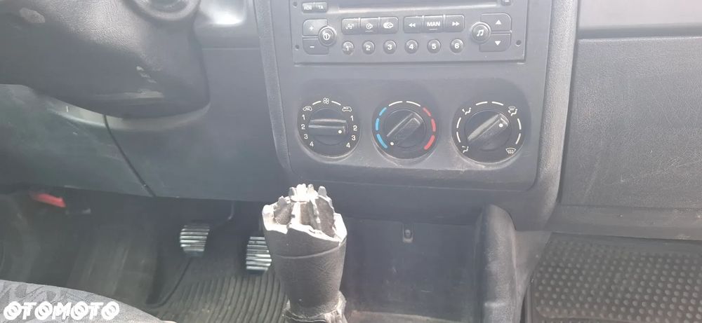 Peugeot Partner na części - 18