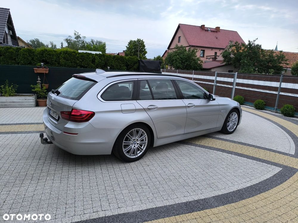 BMW Seria 5 525d - 18